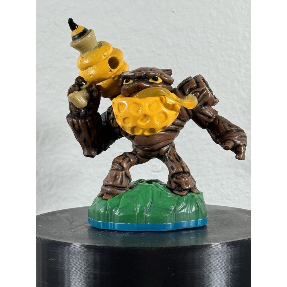 Skylanders Swap Force Bumble Blast Lightcore Character Figure